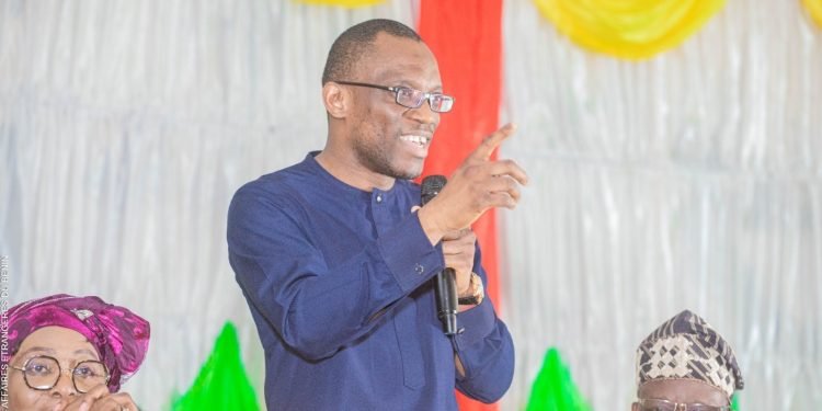 Tournée gouvernementale de reddition de compte à Sèmè-Podji: Olushegun Bakari expose les prouesses de Talon