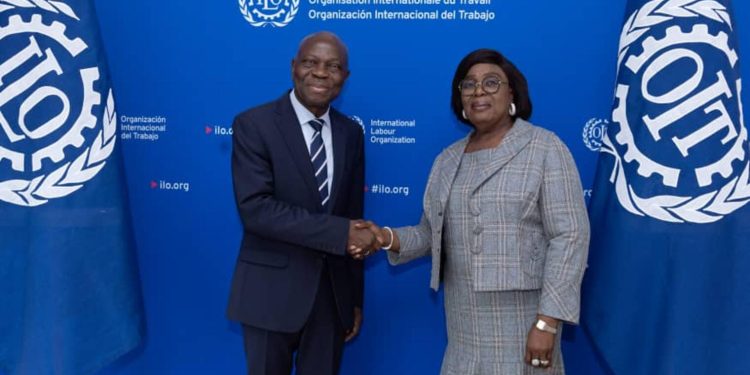 La ministre Adidjatou Mathys a été reçue en audience par le Directeur général du Bureau international du travail, Gilbert Houngbo.