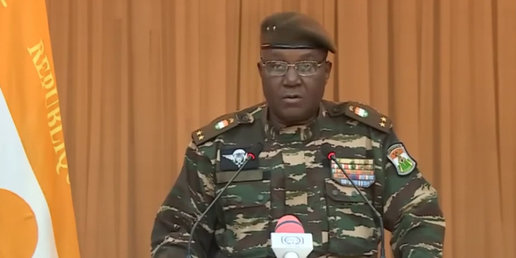 Intrusion irrégulière de cinq de ses citoyens sur la plateforme pétrolière de Sèmè-Podji, le Niger dans la provocation au Bénin.