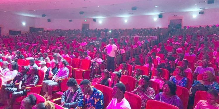 Fête de la musique du Bénin : Le public de Cotonou célèbre ses artistes