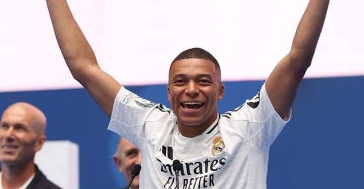Les premiers mots de Kylian Mbappé au Santiago Bernabéu : « Je suis un joueur du Real Madrid »