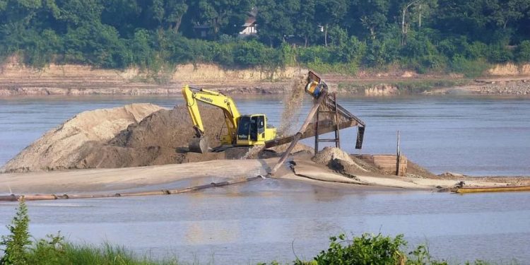 Réorganisation de l’exploitation du sable : Une préoccupation au sommet de l’Etat