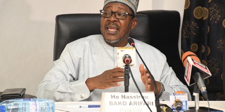 Nassirou Arifari Bako sur les Etats et la coopération internationale : « Tous les pays ont besoin chacun de l’autre »