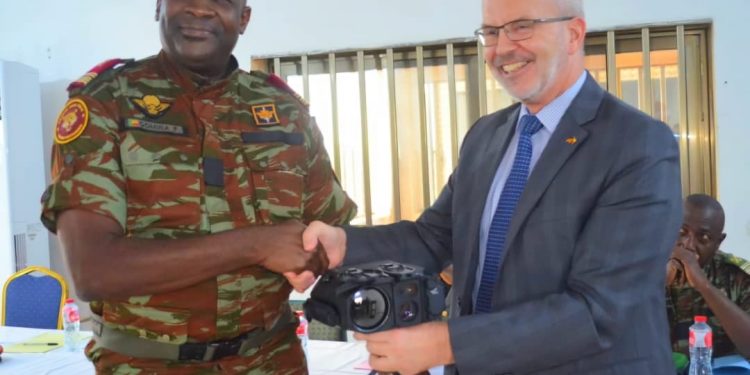 Riposte contre la menace terroriste au Bénin : Des caméras de haute portée pour l’Armée