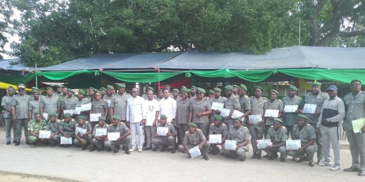 Renforcement des capacités du personnel des Eaux, forêts et chasse : 44 agents reçoivent leur diplôme d’aptitude professionnelle