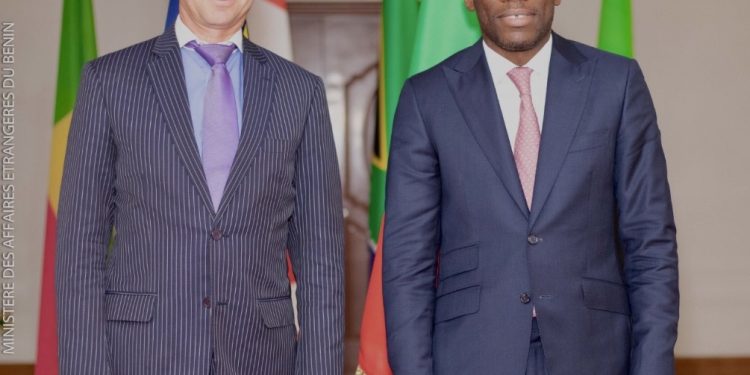 Ministère des affaires étrangères du Bénin : L’ambassadeur de l’Ue présente les copies figurées de ses lettres de créance