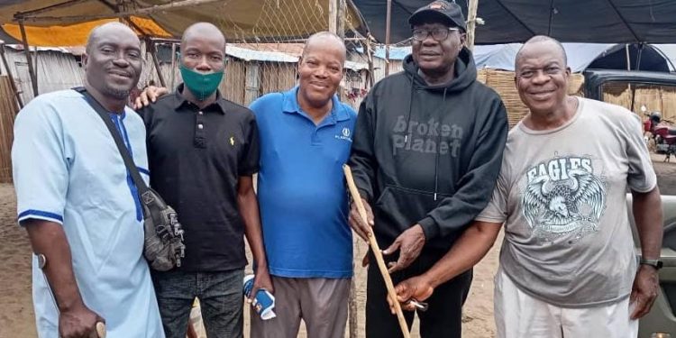 Concours ‘’Cotonou ville propre’’ : Le Ca Saliou Adédjouma et le 4ème arrondissement se mobilisent