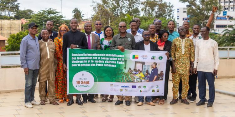 Conservation de la biodiversité et la gestion des parcs nationaux de la Pendjari et du W-Bénin : African parks network outille des journalistes