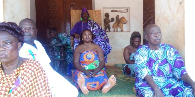 Situation sociopolitique délétère au Bénin : Le roi Dèwènondé  prône la  paix et la cohésion sociale