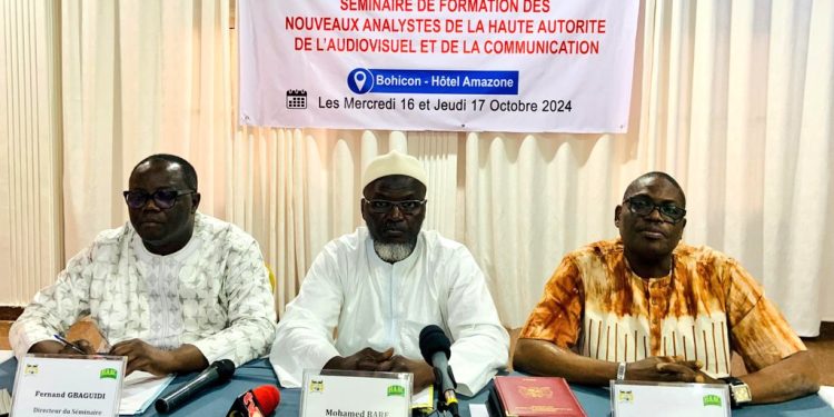 Régulation des médias au Bénin : La Haac outille les nouveaux analystes