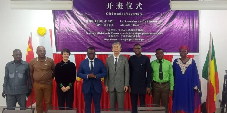 Environnement numérique du travail au Bénin : 30 professionnels en formation