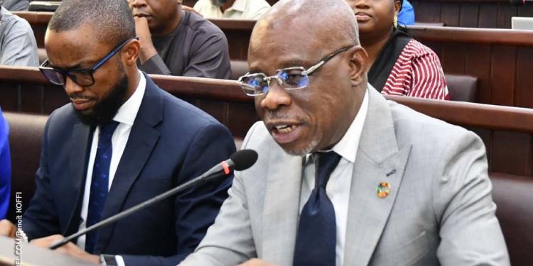 Reconduit à la tête de l’Unstb : Apollinaire Afféwé parle des défis