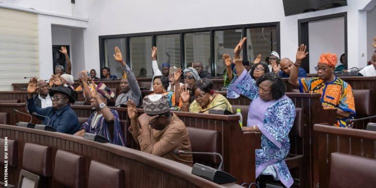 Professions médicales et paramédicales au Bénin : La loi organisant l&rsquo;exercice en clientèle privée votée