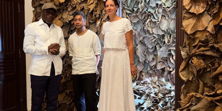 Célébration des 20 ans de la Fondation Zinsou : Joël Andrianomearisoa fait voyager le public à travers l’exposition 3 en 1 « Promesse »