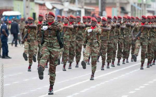En soutien aux soldats décédés à Banikoara : L’Armée a organisé une marche pédestre ce mercredi