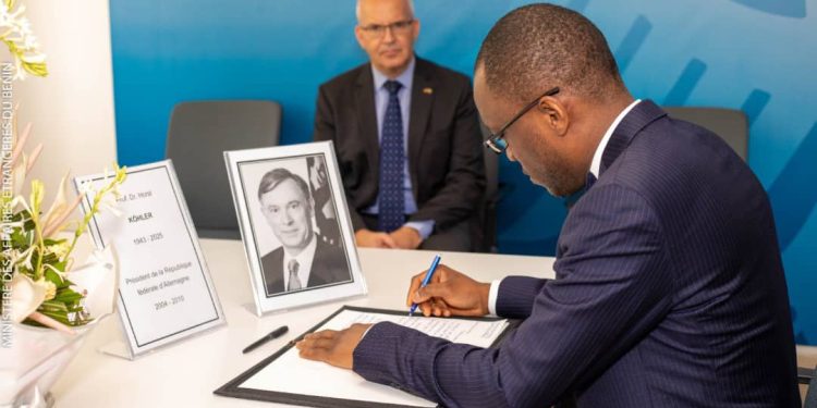Décès de l’ancien président Horst Köhler : Le Bénin signe le livre de condoléances