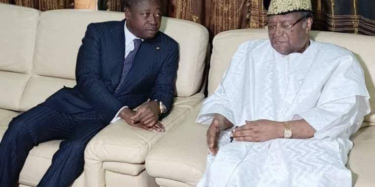Comme annoncé dans nos précédentes publications, le président Nicéphore Soglo séjourne à Lomé depuis quelques jours avec Boni Yayi.