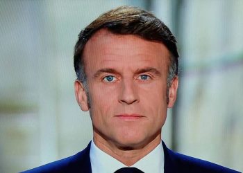 Macron sur la suspension partielle des tarifs américains pour 90 jours : « Un signal et une porte ouverte à la négociation » mais …