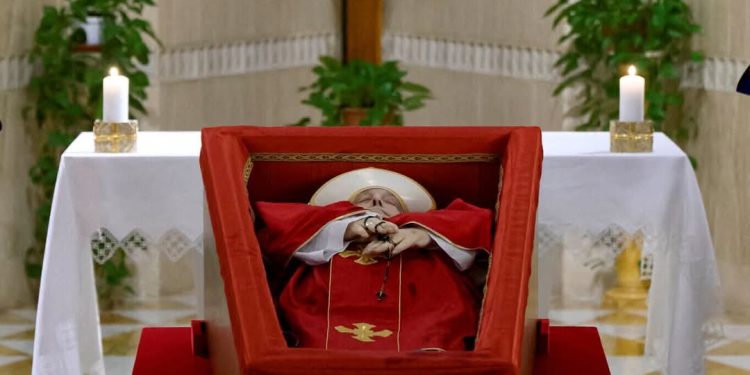 Vatican : La date des funérailles du pape François dévoilée
