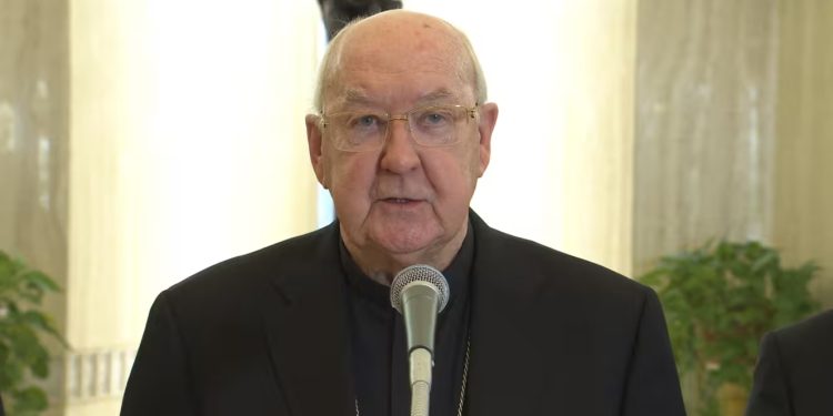 Après le décès du pape François, le cardinal Kevin Farrell assure l’intérim au Vatican