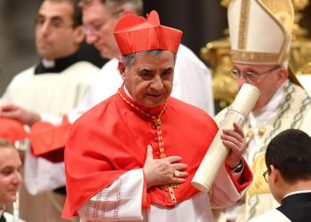 Vatican : Angelo Becciu, cardinal déchu, ne participera pas à l’élection du prochain pape