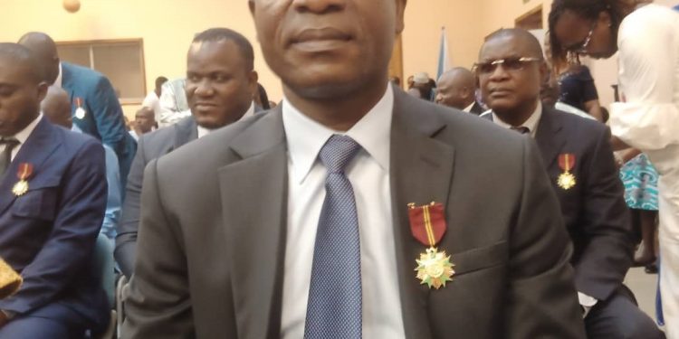 Elevé au grade de chevalier dans l’Ordre national du Bénin : Madjid Adélakoun porte les attributs de sa distinction