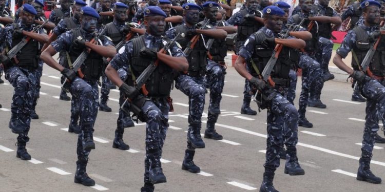 Recrutement de 1785 élèves-agents de Police au Bénin : 16 candidats admissibles de la liste supplémentaire rappelés pour la visite médicale d’aptitude
