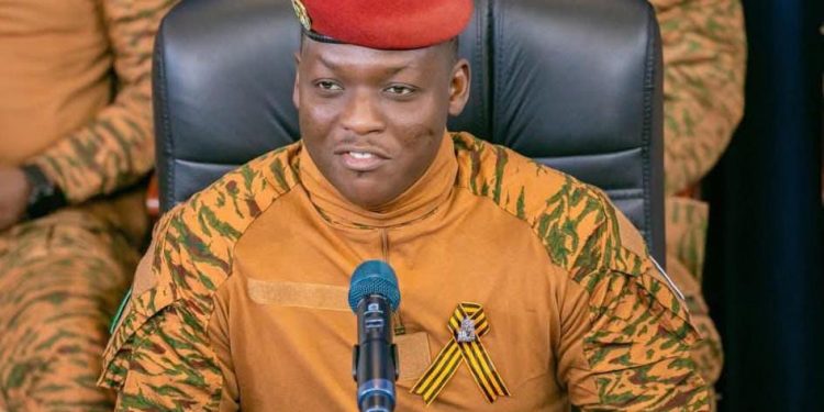 Ibrahim Traoré invite les étudiants de l’Aes en Russie à prioriser la pratique qui va servir leur pays