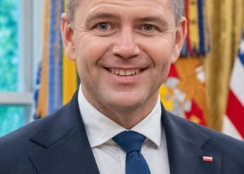 Pologne : Victoire du conservateur Karol Nawrocki à la présidentielle