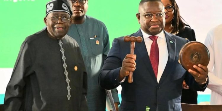 Cedeao : Julius Maada Bio succède à Tinubu