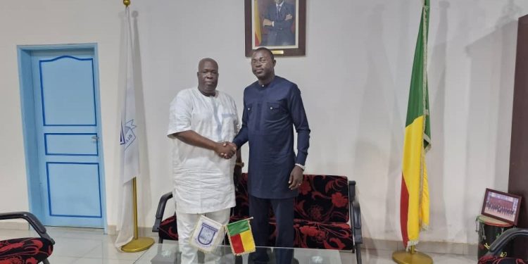Pour une presse responsable au service des populations de Ouidah: Christian Houétchénou reçoit John Akintola