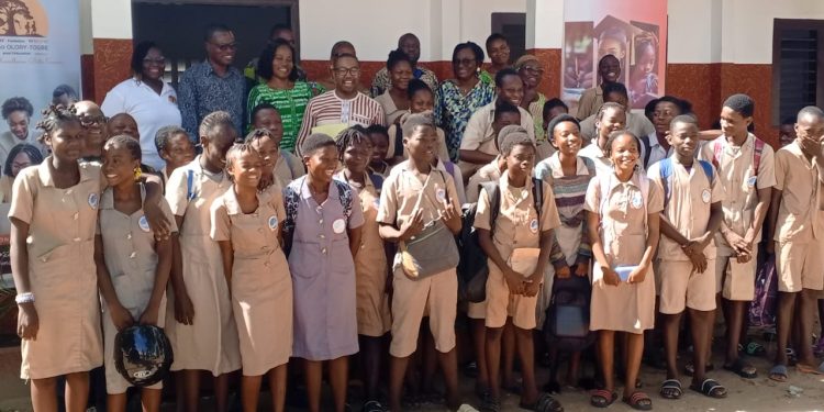 Clôture des Td offerts par la Fondation Thierno Olory-Togbé : Un soutien salué par la communauté éducative du Littoral