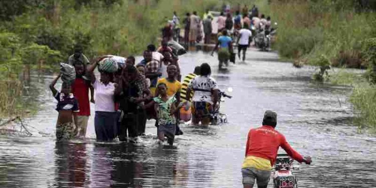 Nigeria : Plus de 700 morts et disparus après des pluies diluviennes