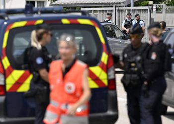 France : Une assistante d’éducation tuée par un élève de 14 ans devant un collège