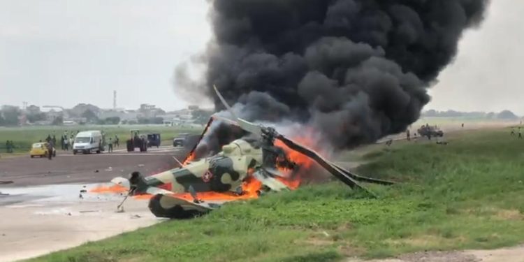 Somalie : Au moins 3 morts dans le crash d’un hélicoptère à Mogadiscio