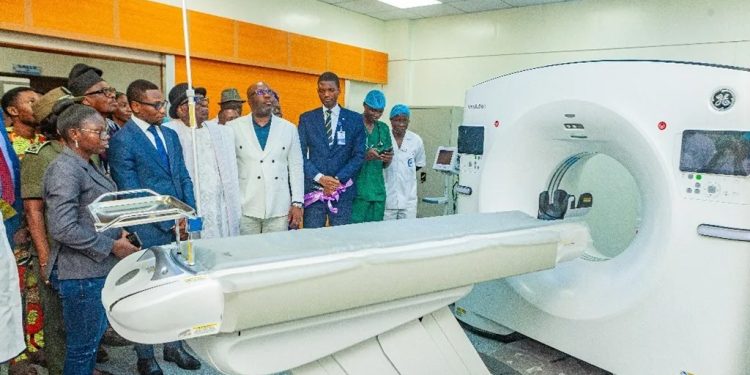 Meilleur accès aux soins de santé dans l’Ouémé : Le scanner du Chud-O mis en service