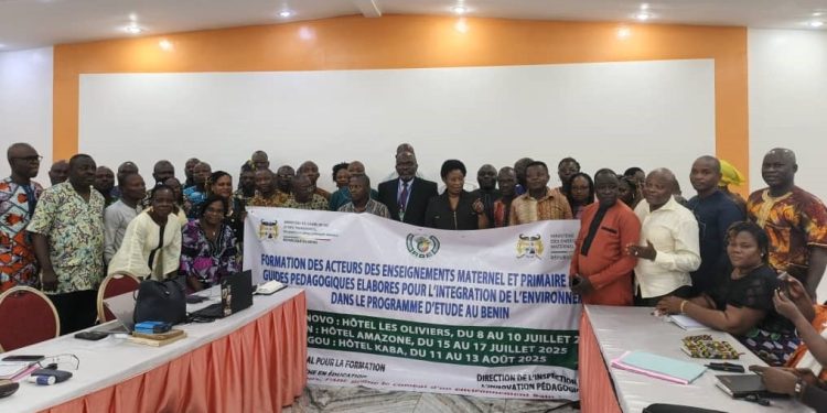 Intégration de l’environnement dans les programmes d’études au Bénin : Des enseignants de la maternelle et du primaire à l’école de l’Abe