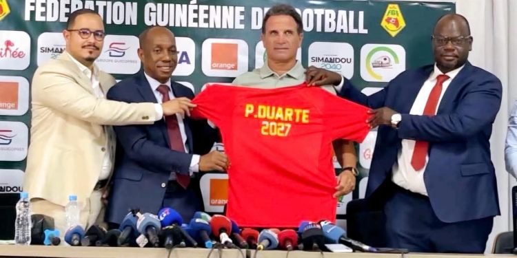 Football : Paulo Duarte, nouveau sélectionneur de la Guinée