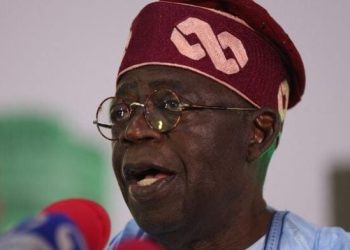Nigeria: Tinubu aux créateurs de contenus et autres, « Vérifiez avant de publier »
