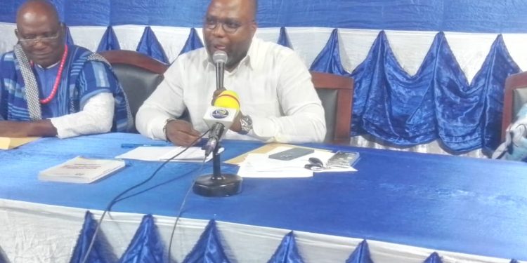 Tension à la 4ème session extraordinaire du Conseil municipal de Porto-Novo: Le maire Yankoty dénonce les manœuvres de certains conseillers