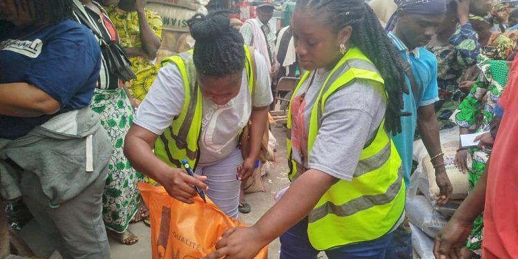 Bénin : Contrôle inopiné des produits préemballés en sacs de riz et farine de blé au marché Dantokpa