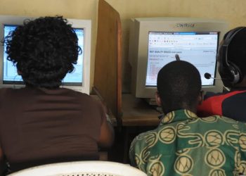 Escroquerie via internet : 3 Ghanéens arrêtés par le Fbi et extradés vers les États-Unis