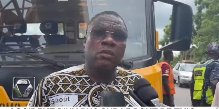 Chute du bus Stm dans le fleuve Ouémé: Jacques Ayadji fait le point des actions menées pour retirer les corps et l'épave de l'eau