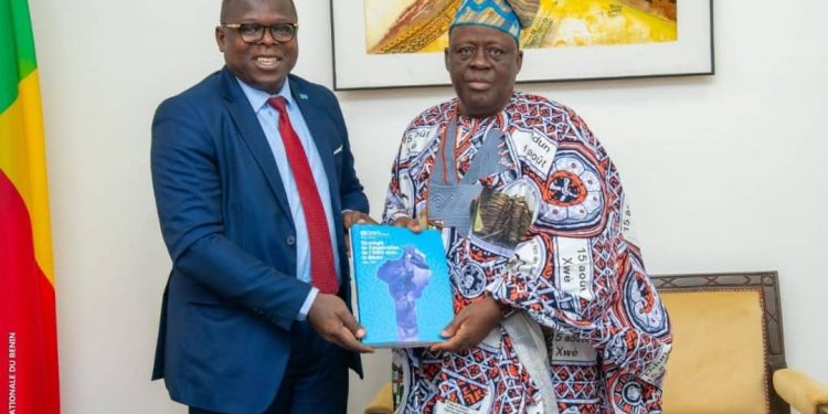 Santé publique au Bénin : Le représentant résident de l&rsquo;Oms échange avec le président Vlavonou
