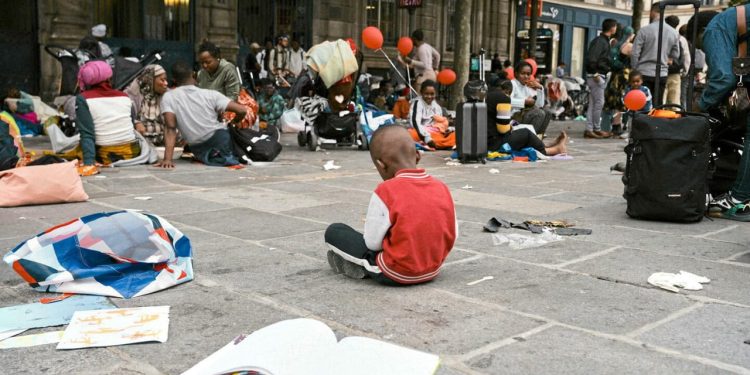 France : Plus de 2000 enfants dorment dans la rue