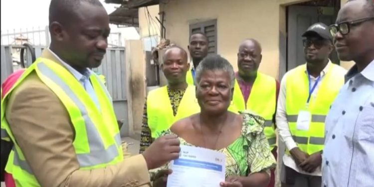 Certificats d’enregistrement au cadastre au Bénin : Démarrage de la distribution dans les 12 communes pilotes