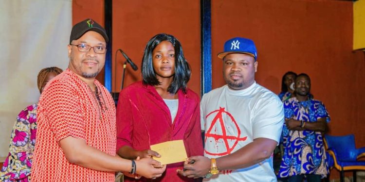 Co-parrain de la 3ème édition de « Podium vacances culture » à Savè : Cyriaque Edon met en lumière les talents locaux