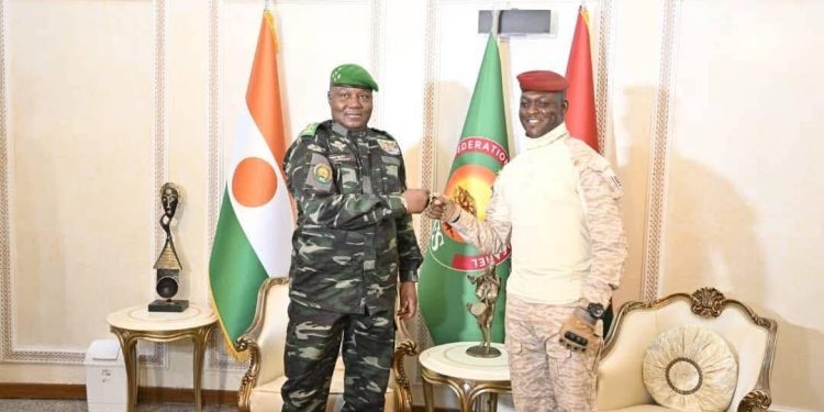 Après Bamako: Tiani au Burkina Faso