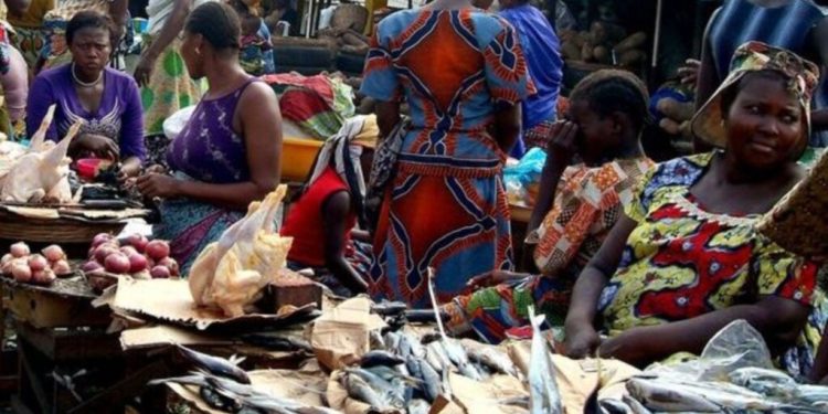 Fête du nouvel an à Cotonou : Entre préparatifs, ferveur spirituelle et espoir dans les ménages