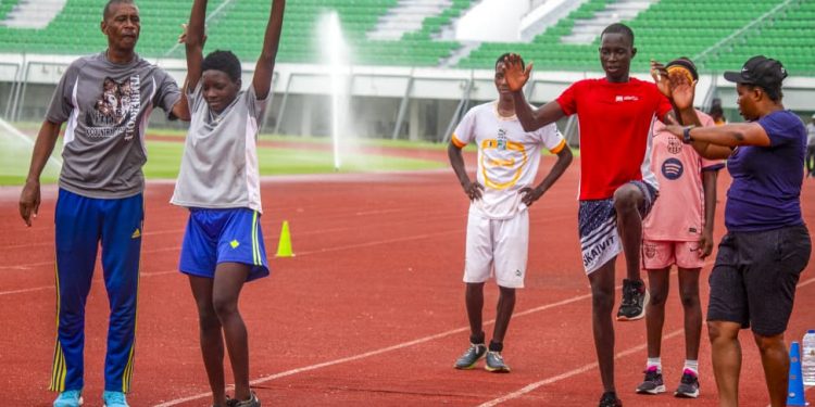 Préparation de la relève en athlétisme au Bénin : La Fba organise un camp de formation à Cotonou